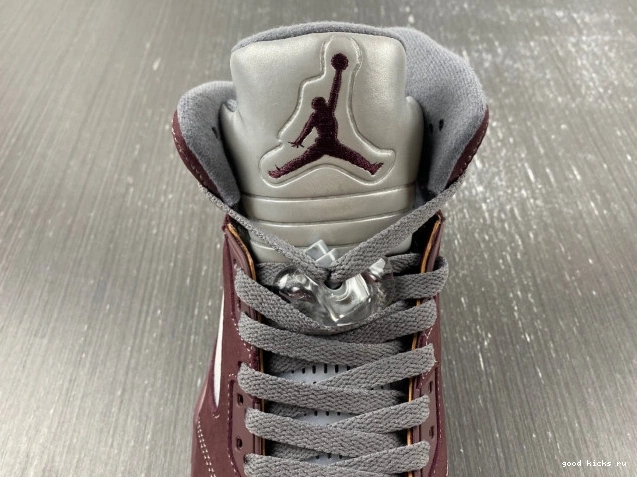 Burgundy Jordan Air DZ4131-600 5 0802